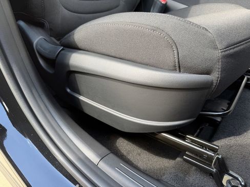 New 2026 Hyundai Tucson SE image 25