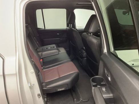 Certified 2025 Honda Ridgeline Black Edition image 29