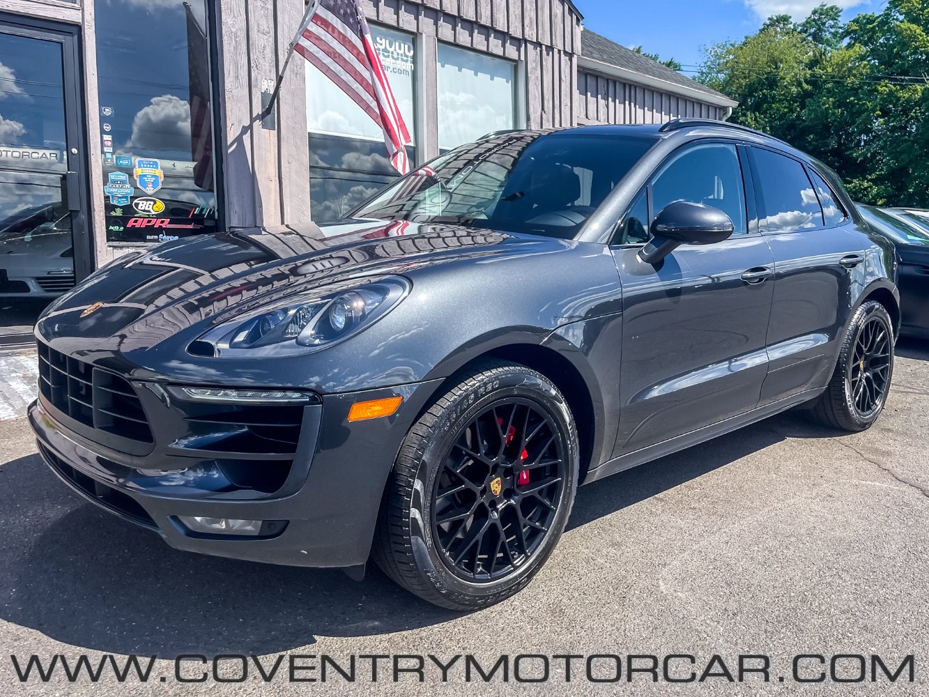 Used 2018 Porsche Macan GTS AWD/4WD image 2