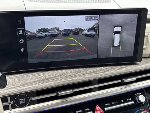 Used 2024 Hyundai Santa Fe Limited image 30