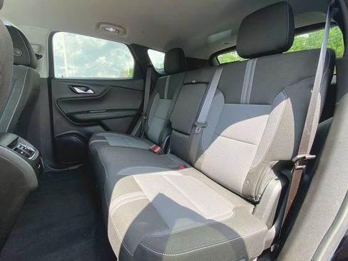 Used 2024 Chevrolet Blazer LT w/ Midnight/Sport Edition FWD image 23