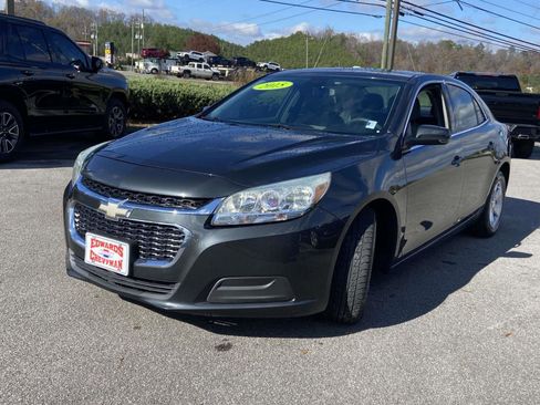 Used 2015 Chevrolet Malibu LT image 26