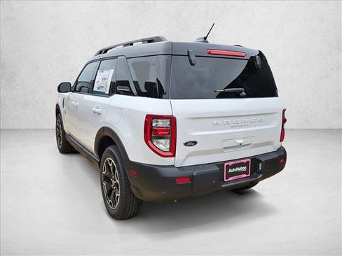 New 2025 Ford Bronco Sport Outer Banks AWD/4WD image 9