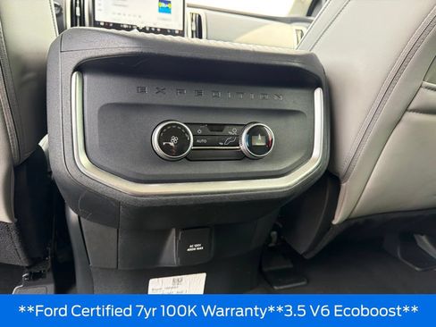 Used 2025 Ford Expedition Active AWD/4WD image 25