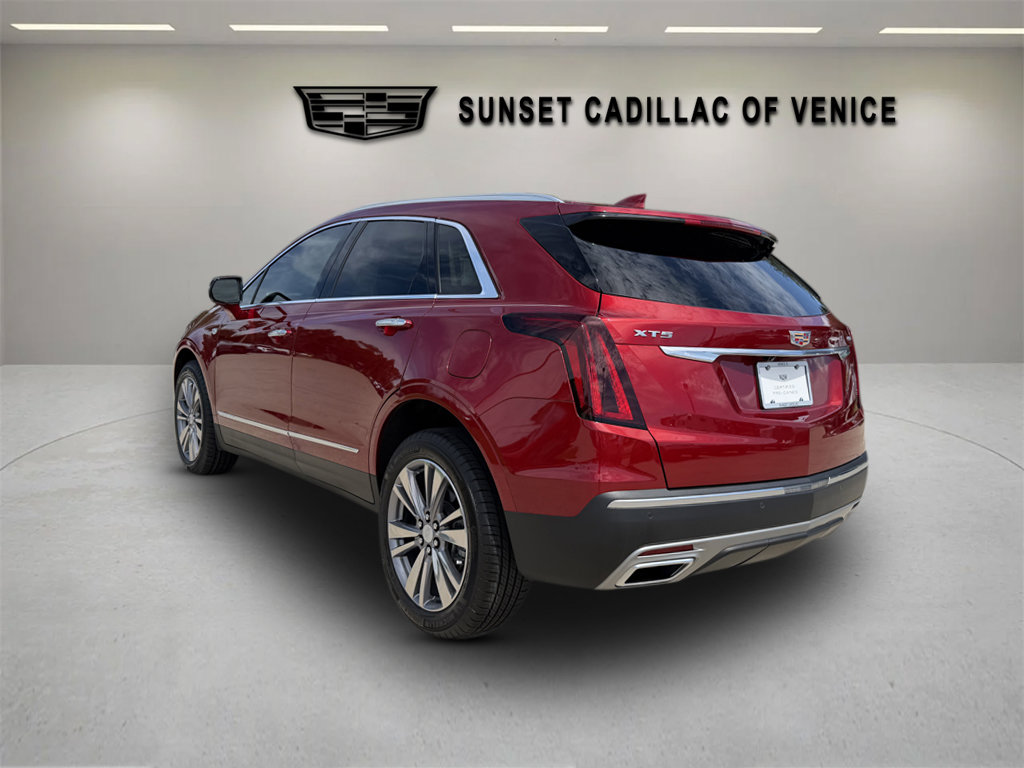 Certified 2024 Cadillac XT5 Premium Luxury FWD image 5