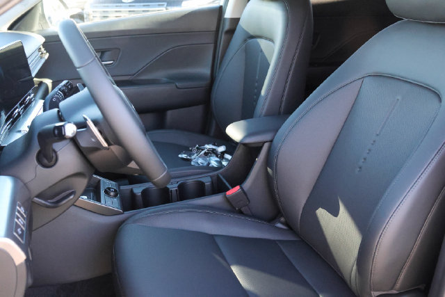 New 2027 Hyundai Kona SEL Premium FWD image 10