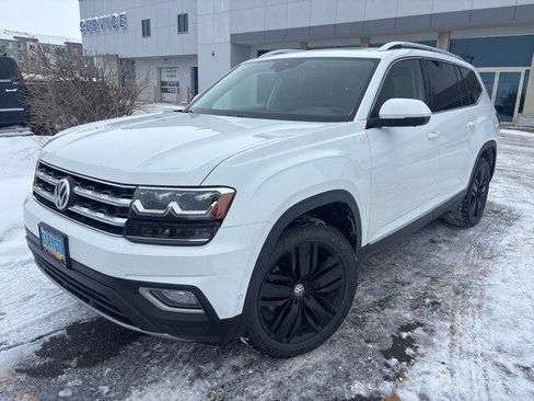 Used 2019 Volkswagen Atlas SEL Premium image 3