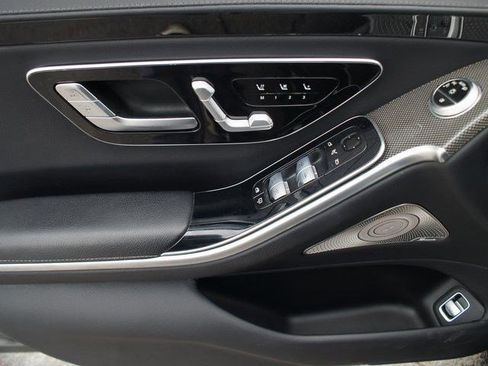 Used 2022 Mercedes-Benz S 500 4MATIC image 14