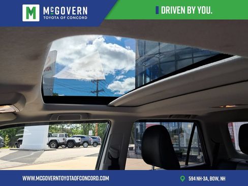 Used 2019 Toyota 4Runner SR5 Premium AWD/4WD image 12