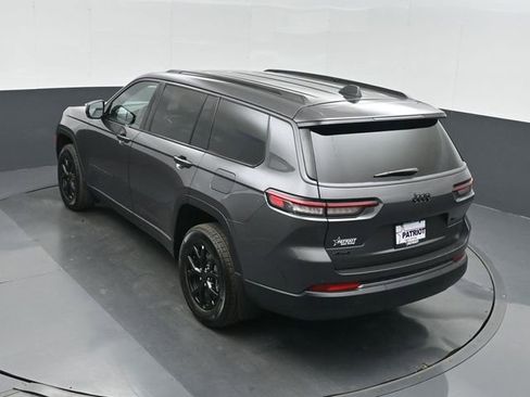 New 2026 Jeep Grand Cherokee L 4WD image 36