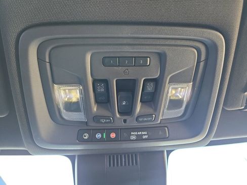 Used 2023 GMC Sierra 1500 Denali w/ Denali Reserve Package image 20