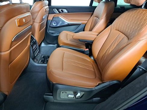 Used 2025 BMW ALPINA XB7 ALPINA XB7 image 13