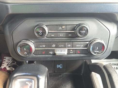Used 2022 Ford Bronco Outer Banks AWD/4WD image 22