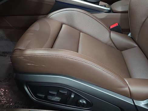 New 2026 Porsche 911 Carrera 4S AWD/4WD image 25