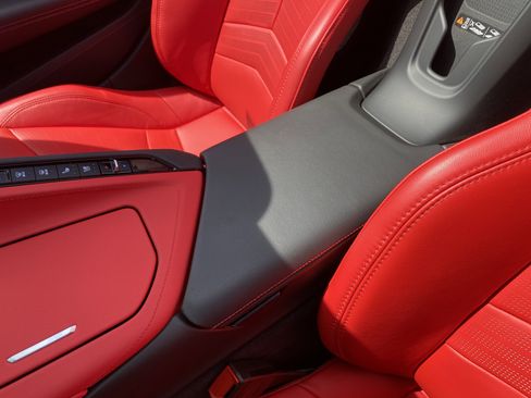 Used 2024 Chevrolet Corvette Z06 RWD image 69