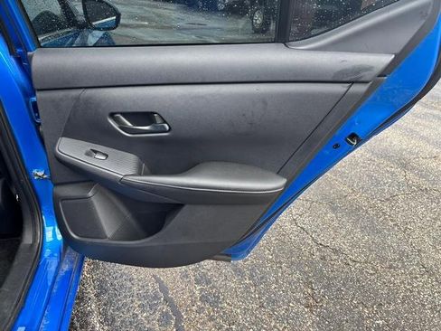 Used 2024 Nissan Sentra SV FWD image 14