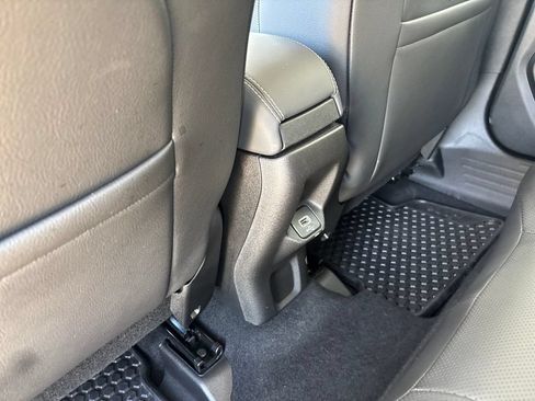 Used 2023 Jeep Renegade Limited AWD/4WD image 29