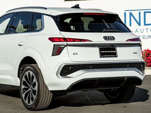 New 2026 Audi Q3 quattro 2.0T image 9