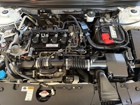 Used 2020 Honda Accord LX image 32