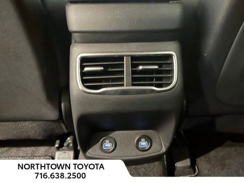 Used 2022 Hyundai Santa Fe SEL image 19