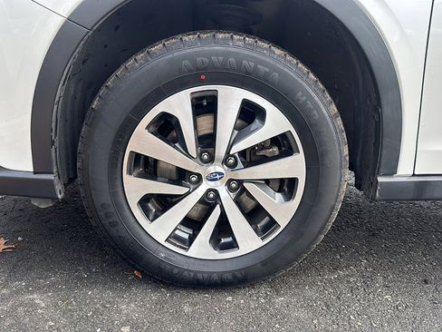 Used 2021 Subaru Outback Premium image 37