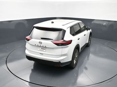 Certified 2025 Nissan Rogue S FWD image 21
