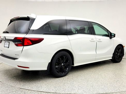 Used 2023 Honda Odyssey Sport image 5