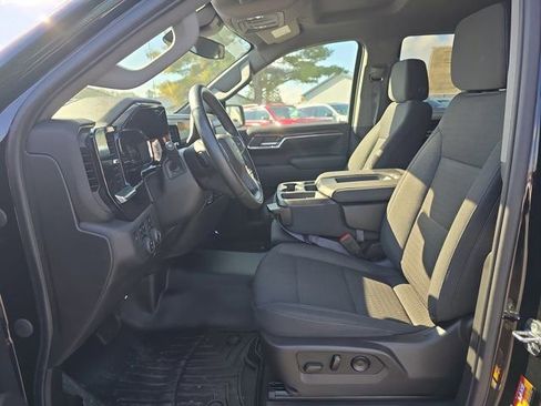 Used 2023 Chevrolet Silverado 1500 RST w/ Z71 Off-Road Package AWD/4WD image 29