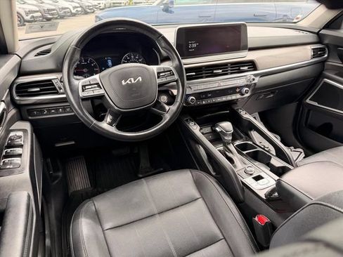 Used 2022 Kia Telluride EX w/ EX Premium Package AWD/4WD image 7