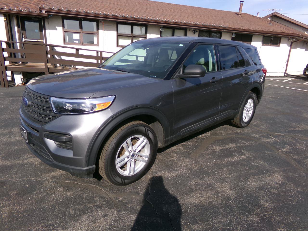 Used 2023 Ford Explorer 4WD image 6
