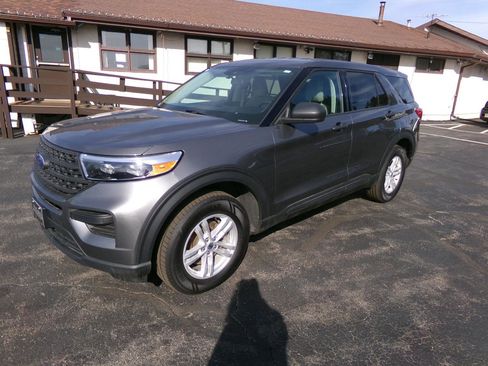 Used 2023 Ford Explorer 4WD image 6