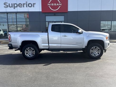 Used 2016 GMC Canyon SLT w/ Trailering Package image 2