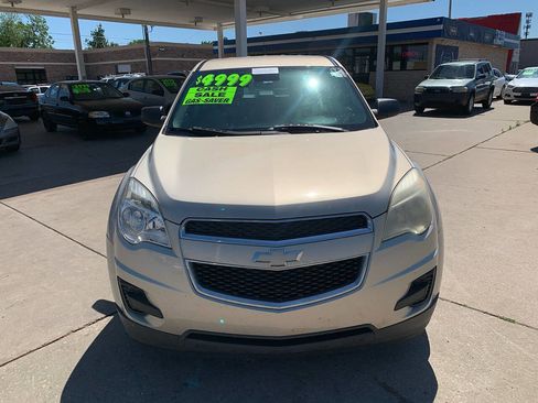 Used 2012 Chevrolet Equinox LS FWD image 2