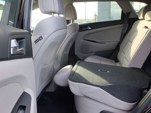 Used 2018 Hyundai Tucson SE image 14