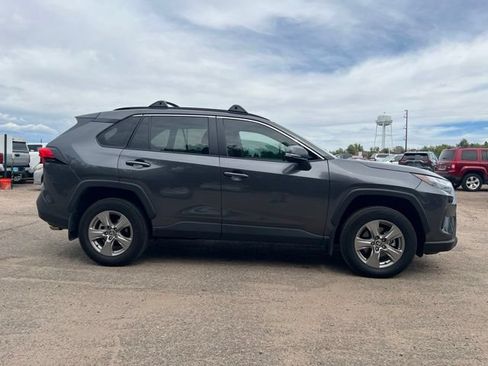Used 2022 Toyota RAV4 XLE w/ Convenience Package AWD/4WD image 6