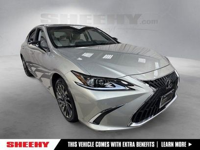 Certified 2025 Lexus ES 300h w/ Premium Package