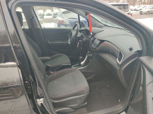 Used 2020 Chevrolet Trax LS w/ LPO, Protection Package image 15