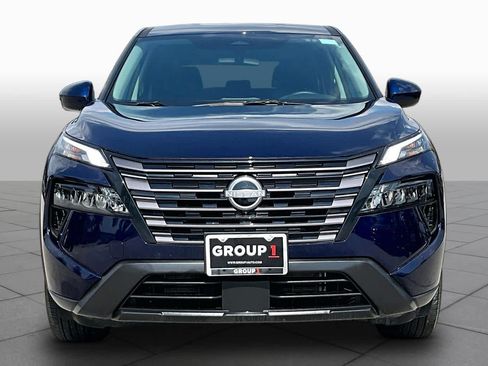 Used 2026 Nissan Rogue SV FWD image 4