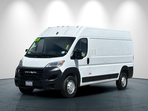 Used 2023 RAM ProMaster 2500 FWD image 8