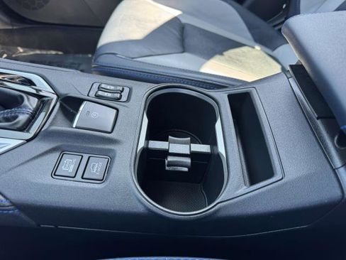 Used 2020 Subaru Crosstrek Hybrid image 29