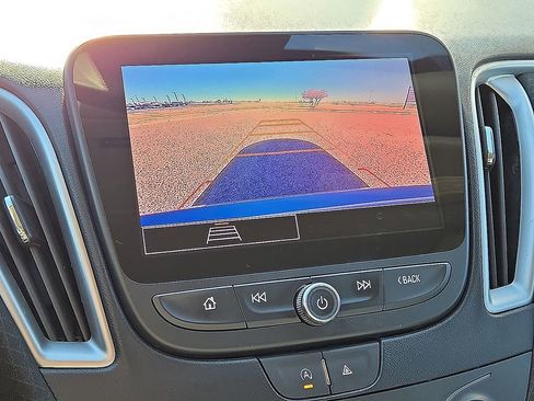 Used 2023 Chevrolet Malibu LT image 26