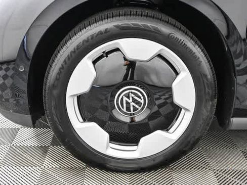 New 2025 Volkswagen ID. Buzz Pro S image 38