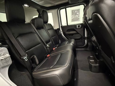 Used 2024 Jeep Wrangler Sahara w/ Technology Group image 22