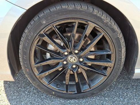 Used 2024 Toyota Camry XSE w/ Navigation Package image 8