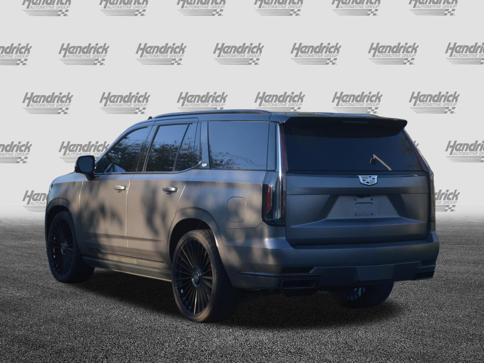 Used 2021 Cadillac Escalade Premium Luxury Platinum AWD/4WD image 6