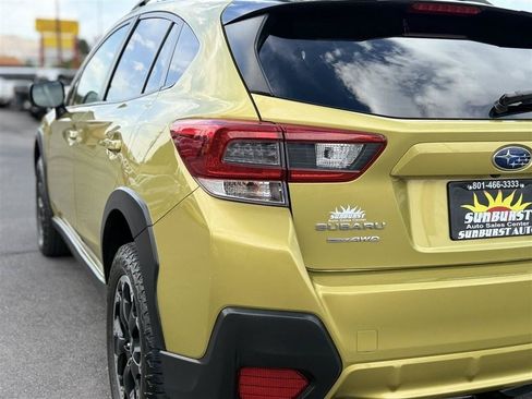 Used 2023 Subaru Crosstrek 2.0i AWD/4WD image 14