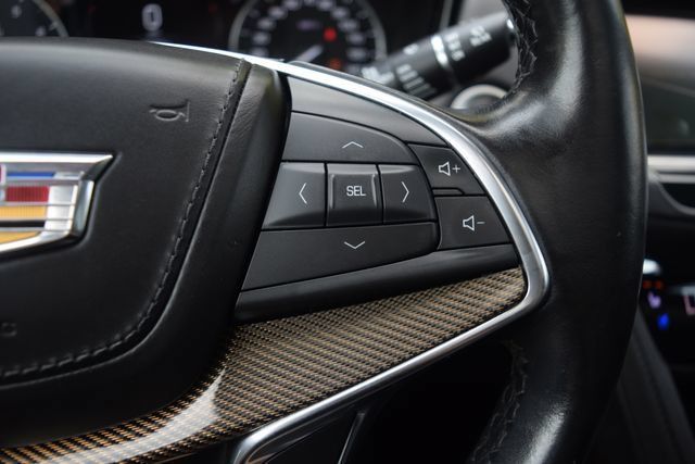 Used 2019 Cadillac XT5 Platinum AWD/4WD image 5