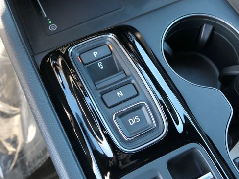 Used 2024 Honda Pilot TrailSport image 19