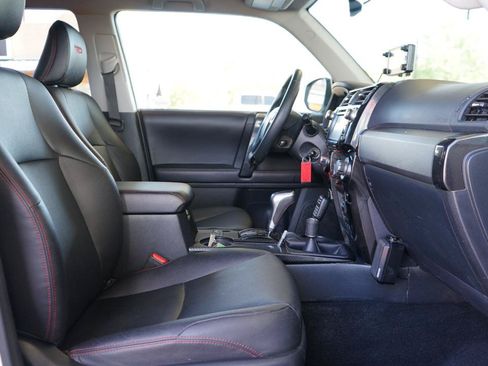 Used 2017 Toyota 4Runner TRD Pro AWD/4WD image 26