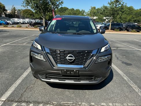 Certified 2023 Nissan Rogue SL w/ SL Premium Package AWD/4WD image 6